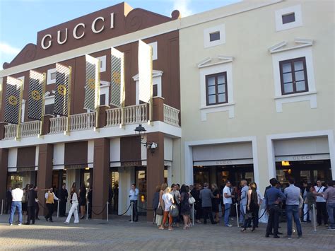 outlet firenze gucci prezzi|gucci outlet store in italy.